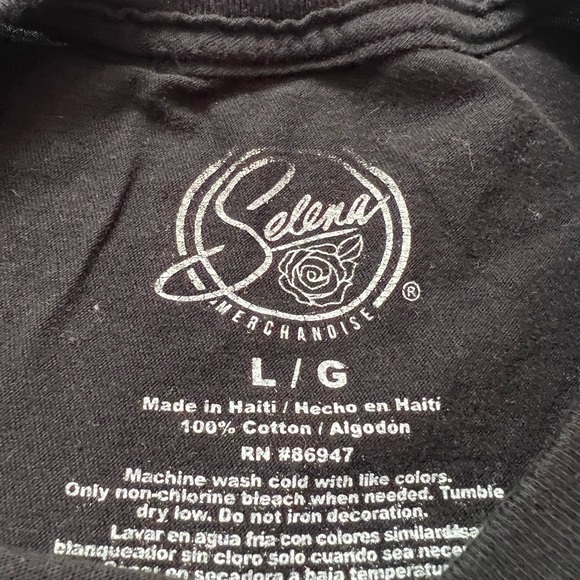 M Selena Official Licensed Graphic Black Logo T Tee Shirt Black Medium Unisex T - Picture 2 of 7
